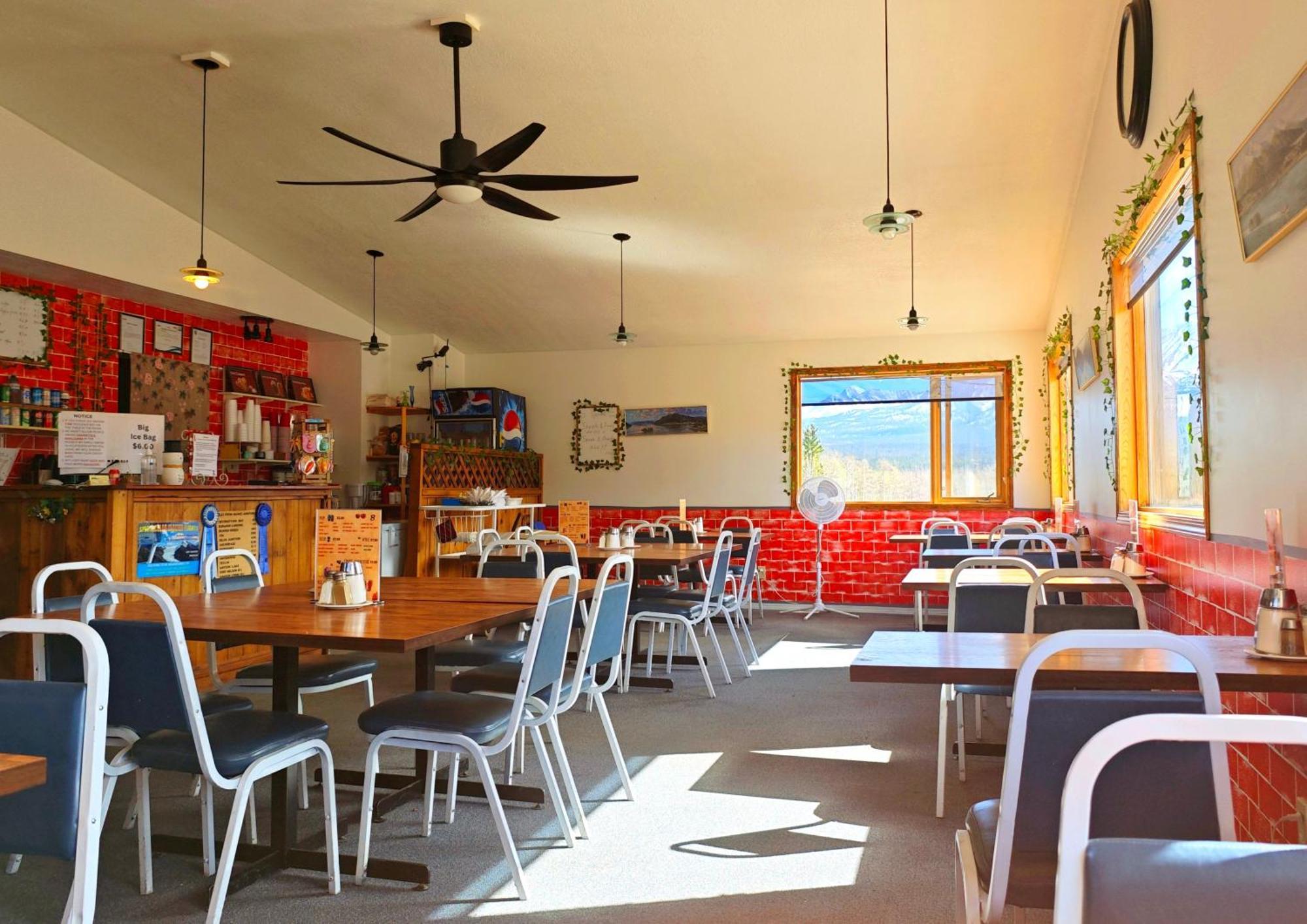 Cozy Corner Motel & Restaurant Haines Junction Eksteriør bilde